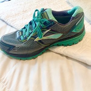 Brooks Ghost 8 Running Shoes- Water Resistant